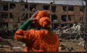 ईरान vs अमेरिका: होर्मुज स्ट्रेट बंद करने की धमकी 2026 – ट्रंप की 48 घंटे की अल्टीमेटम, ईरान का जवाब और दुनिया पर असर